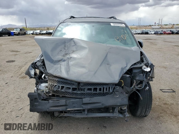 2005 Toyota Sienna XLE with VIN 5TDZA22C35S300451, listed as a Copart auction lot 52035345 with Not provided miles and Salvage title. Bid and sale history available at DreamBid. Image 5.