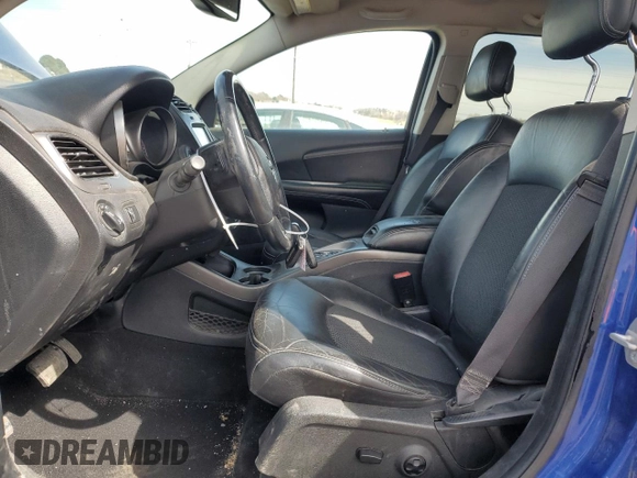 2015 Dodge Journey Crossroad z VIN 3C4PDDGG7FT677491, wystawiony jako Copart lot #49511465 z przebiegiem 150 298 mil mil oraz Szkoda całkowita • Salvage title. Historia ofert i sprzedaży dostępna na DreamBid. Obrazek 7.