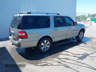 2008 Ford Expedition EL Limited with VIN 1FMFK19528LA82425, listed as a IAAI auction lot 42046020 with 265,012 mi miles. Bid and sale history available at carsss.com. Image 4.