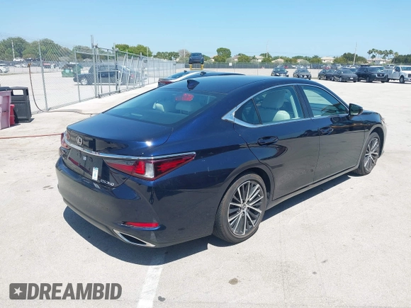 2024 Lexus ES with VIN 58ADZ1B10RU162823, listed as a IAAI auction lot 41951967 with 9,274 mi miles. Bid and sale history available at carsss.com. Image 4.