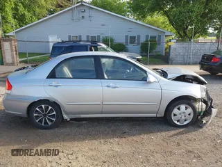 2007 Kia Spectra EX z VIN KNAFE121875390282, wystawiony jako IAAI lot #42258052 z przebiegiem 97 869 mil mil oraz . Historia ofert i sprzedaży dostępna na DreamBid. Obrazek 14.