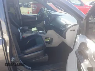 2017 Dodge Grand Caravan SXT with VIN 2C4RDGCG6HR761355, listed as a IAAI auction lot 42204577 with 115,282 mi miles and . Bid and sale history available at DreamBid. Image 5.