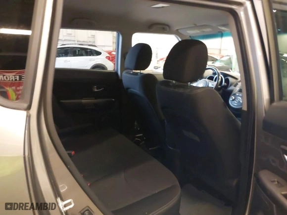 2013 Kia Soul + with VIN KNDJT2A62D7617925, listed as a IAAI auction lot 41117113 with 134,910 mi miles. Bid and sale history available at carsss.com. Image 8.