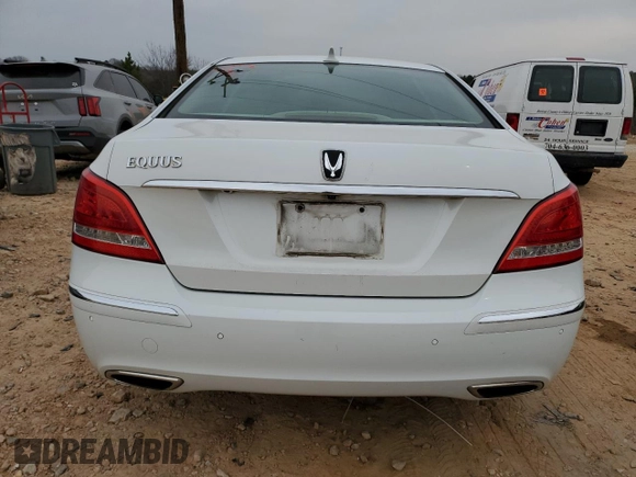 2011 Hyundai Equus Signature with VIN KMHGH4JF7BU038933, listed as a Copart auction lot 48356535 with 184,379 mi miles and Salvage title. Bid and sale history available at DreamBid. Image 6.