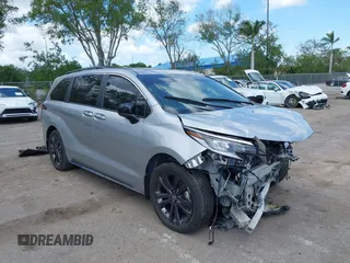 2024 Toyota Sienna XSE z VIN 5TDDRKEC4RS186108, wystawiony jako IAAI lot #42078494 z przebiegiem 31 169 mil mil oraz . Historia ofert i sprzedaży dostępna na DreamBid. Obrazek 1.