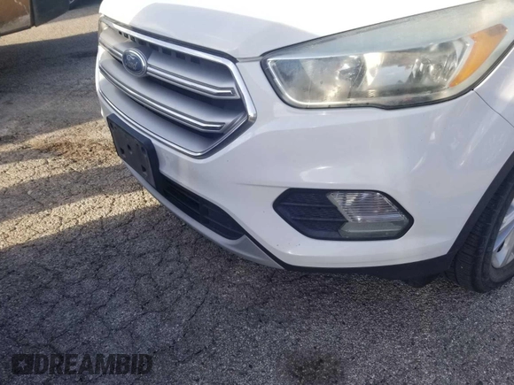 2017 Ford Escape SE z VIN 1FMCU0GD4HUC98854, wystawiony jako IAAI lot #42558269 z przebiegiem 62 975 mil mil oraz . Historia ofert i sprzedaży dostępna na DreamBid. Obrazek 22.