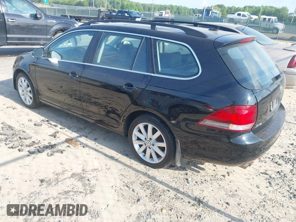 2013 Volkswagen Jetta SportWagen TDI with VIN 3VWPL7AJ6DM695011, listed as a IAAI auction lot 42129066 with 194,310 mi miles. Bid and sale history available at carsss.com. Image 3.