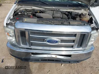 2008 Ford Econoline Cargo Commercial with VIN 1FTNE14W58DA55740, listed as a IAAI auction lot 42117873 with 191,734 mi miles. Bid and sale history available at carsss.com. Image 10.
