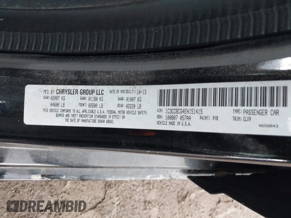 2014 Chrysler 200 Limited with VIN 1C3CCBCG4EN151415, listed as a IAAI auction lot 41733580 with 163,742 mi miles. Bid and sale history available at carsss.com. Image 9.