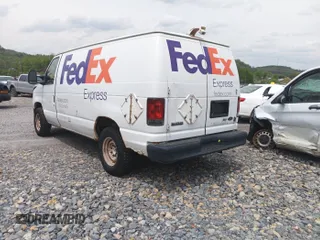 2010 Ford Econoline Cargo Commercial z VIN 1FTNE1EW7ADA91756, wystawiony jako IAAI lot #42372037 z przebiegiem 203 515 mil mil oraz . Historia ofert i sprzedaży dostępna na DreamBid. Obrazek 1.
