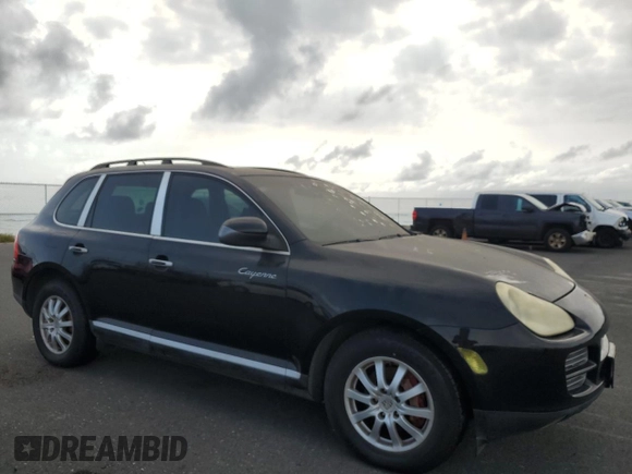 2004 Porsche Cayenne with VIN WP1AA29P54LA23855, listed as a Copart auction lot 47136035 with 90,945 mi miles and Clean Title. Bid and sale history available at carsss.com. Image 4.