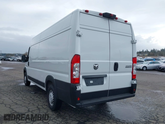 2025 Ram ProMaster Cargo Tradesman with VIN 3C6MRVJG6SE517756, listed as a IAAI auction lot 41649541 with 3,761 mi miles and . Bid and sale history available at DreamBid. Image 3.