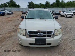 2008 Ford Escape XLT with VIN 1FMCU93198KD65296, listed as a Copart auction lot 62953705 with 153,167 mi miles and Clean title. Bid and sale history available at DreamBid. Image 5.