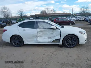2018 Acura TLX w/A-SPEC Pkg with VIN 19UUB3F61JA000384, listed as a IAAI auction lot 41452595 with 36,139 mi miles. Bid and sale history available at carsss.com. Image 12.