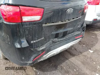 2016 Kia Sedona SX-L with VIN KNDME5C16G6148150, listed as a IAAI auction lot 41744207 with 102,696 mi miles. Bid and sale history available at carsss.com. Image 6.