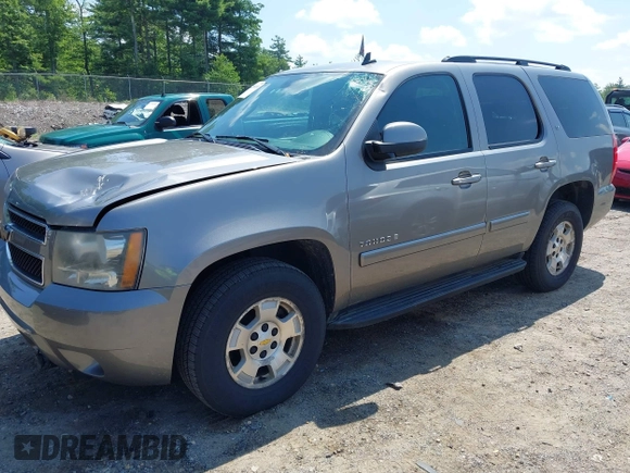 2008 Chevrolet Tahoe LTZ with VIN 1GNFK130X8R183184, listed as a IAAI auction lot 42696024 with 138,988 mi miles and . Bid and sale history available at DreamBid. Image 2.