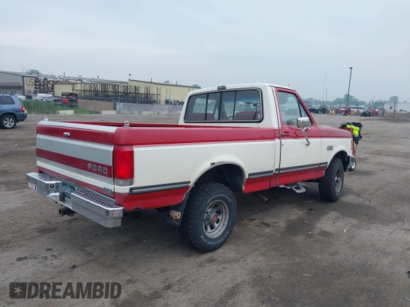 1989 Ford F-150 with VIN 1FTEF14NXKKA50427, listed as a IAAI auction lot 42449724 with 98,001 mi miles and . Bid and sale history available at DreamBid. Image 4.