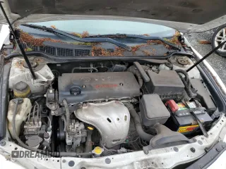 2008 Toyota Camry LE z VIN 4T1BE46K28U730356, wystawiony jako Copart lot #71500284 z przebiegiem 221 011 mil mil oraz Czysty tytuł • Clean title. Historia ofert i sprzedaży dostępna na DreamBid. Obrazek 11.