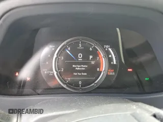 2019 Lexus UX 200 z VIN JTHY3JBH0K2001027, wystawiony jako Copart lot #56859105 z przebiegiem 81 726 mil mil oraz Szkoda całkowita • Salvage title. Historia ofert i sprzedaży dostępna na DreamBid. Obrazek 9.