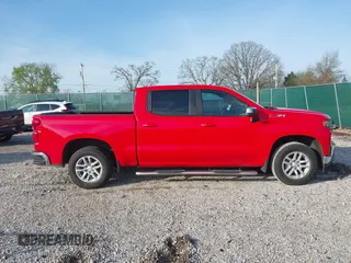 2019 Chevrolet Silverado 1500 LT with VIN 1GCUYDED5KZ218933, listed as a IAAI auction lot 41923954 with 101,485 mi miles. Bid and sale history available at carsss.com. Image 13.