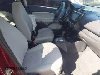 2019 Mitsubishi Mirage ES z VIN ML32F3FJ8KHF05447, wystawiony jako IAAI lot #41997807 z przebiegiem 61 557 mil mil oraz . Historia ofert i sprzedaży dostępna na DreamBid. Obrazek 5.