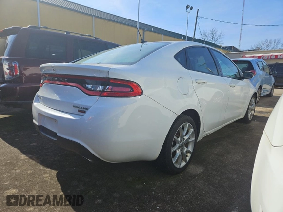 2013 Dodge Dart SXT with VIN 1C3CDFBH2DD154719, listed as a Copart auction lot 82466654 with 140,913 mi miles and Clean Title. Bid and sale history available at carsss.com. Image 4.