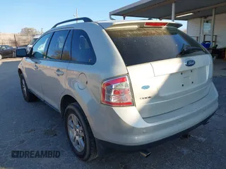2007 Ford Edge SEL PLUS with VIN 2FMDK39C87BA68397, listed as a IAAI auction lot 41897056 with 135,403 mi miles. Bid and sale history available at carsss.com. Image 3.