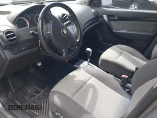 2009 Chevrolet Aveo 1LT with VIN KL1TD66EX9B616420, listed as a IAAI auction lot 42007850 with 123,352 mi miles and . Bid and sale history available at DreamBid. Image 5.