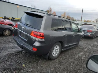 2018 Toyota Land Cruiser with VIN JTMCY7AJ3J4066509, listed as a Copart auction lot 82032464 with 49,185 mi miles and Salvage Title. Bid and sale history available at carsss.com. Image 3.