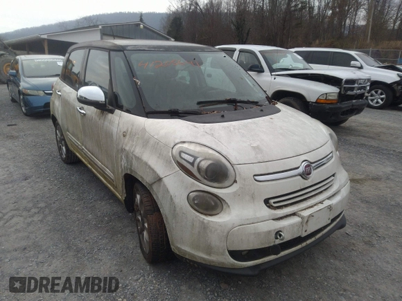 2014 FIAT 500L Lounge with VIN ZFBCFACH9EZ004072, listed as a IAAI auction lot 41205641 with 109,394 mi miles and . Bid and sale history available at DreamBid. Image 6.