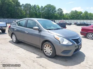 2019 Nissan Versa Sedan SV with VIN 3N1CN7AP3KL827549, listed as a IAAI auction lot 39598066 with 120,817 mi miles. Bid and sale history available at carsss.com. Image 1.