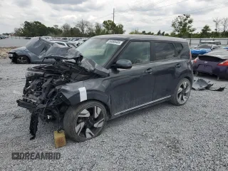 2024 Kia Soul GT-Line with VIN KNDJ53AU3R7896825, listed as a Copart auction lot 50080405 with 12,851 mi miles and Non Repairable. Bid and sale history available at carsss.com. Image 1.