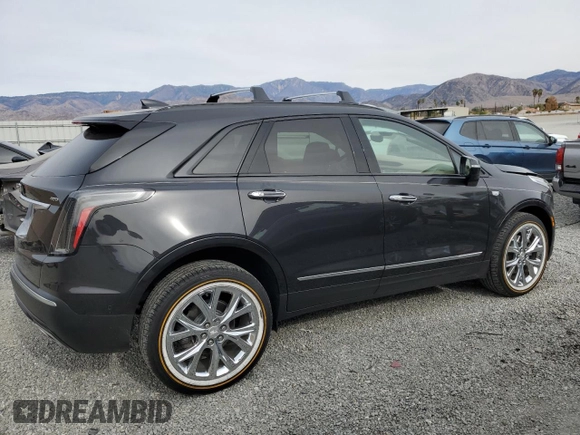 2020 Cadillac XT5 AWD Sport with VIN 1GYKNHRS7LZ122393, listed as a Copart auction lot 84266534 with 19,641 mi miles and Salvage title. Bid and sale history available at DreamBid. Image 3.