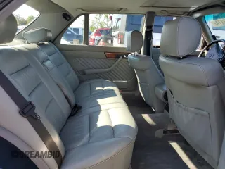 1991 Mercedes-Benz 420 with VIN WDBCA35E1MA599800, listed as a Copart auction lot 66687274 with 84,817 mi miles and Non Repairable. Bid and sale history available at carsss.com. Image 10.
