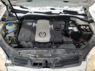 2008 Volkswagen Rabbit S with VIN WVWCA71K58W205955, listed as a Copart auction lot 43361635 with 295,801 mi miles and Clean Title. Bid and sale history available at carsss.com. Image 11.