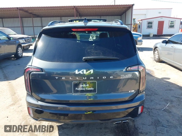 2024 Kia Telluride EX X-Line z VIN 5XYP3DGC3RG519595, wystawiony jako IAAI lot #41377285 z przebiegiem 18 313 mil mil oraz . Historia ofert i sprzedaży dostępna na DreamBid. Obrazek 15.
