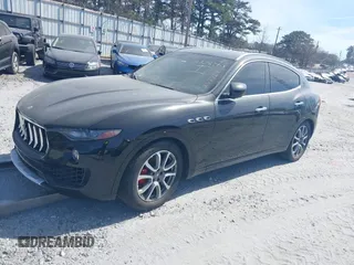 2017 Maserati Levante z VIN ZN661XUL1HX257769, wystawiony jako IAAI lot #41703740 z przebiegiem 107 038 mil mil oraz . Historia ofert i sprzedaży dostępna na DreamBid. Obrazek 2.
