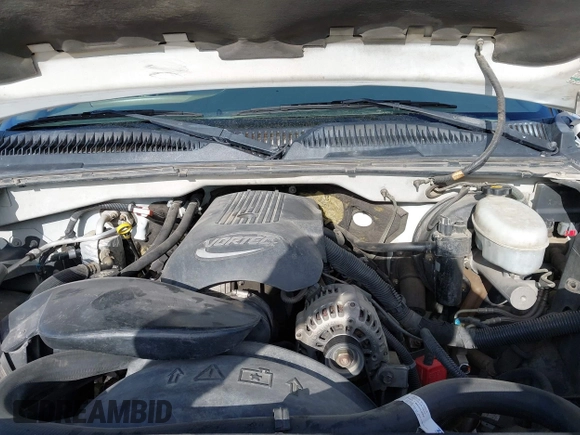 2003 Chevrolet Silverado 1500 LT with VIN 2GCEK19T031248177, listed as a IAAI auction lot 41956985 with 393,889 mi miles. Bid and sale history available at carsss.com. Image 10.