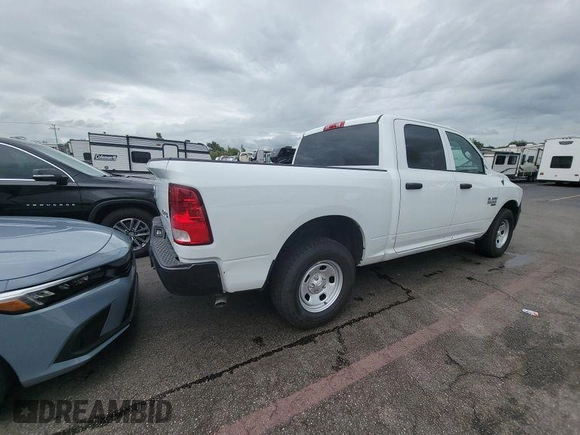 2023 Ram 1500 Tradesman z VIN 3C6RR7KG0PG675750, wystawiony jako IAAI lot #42566385 z przebiegiem 41 272 mil mil oraz . Historia ofert i sprzedaży dostępna na DreamBid. Obrazek 18.