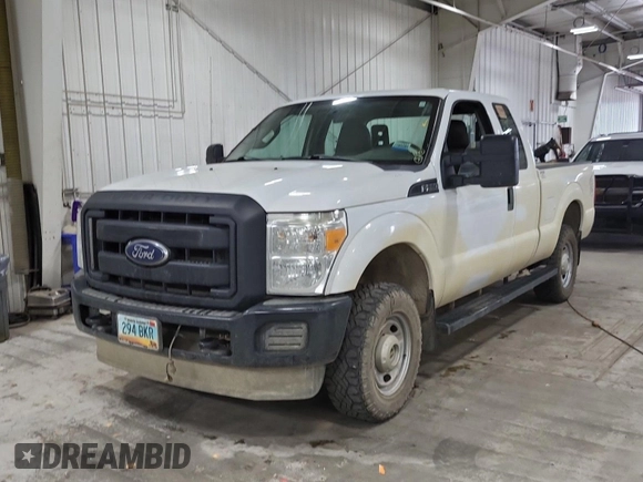 2013 Ford F-250 XL z VIN 1FT7X2B6XDEB81253, wystawiony jako IAAI lot #42854468 z przebiegiem 217 973 mil mil oraz . Historia ofert i sprzedaży dostępna na DreamBid. Obrazek 12.