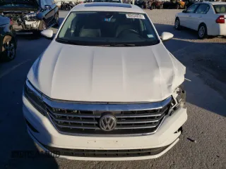 2020 Volkswagen Passat 2.0T SEL with VIN 1VWCA7A3XLC025595, listed as a Copart auction lot 69434832 with 26,258 mi miles. Bid and sale history available at carsss.com. Image 5.