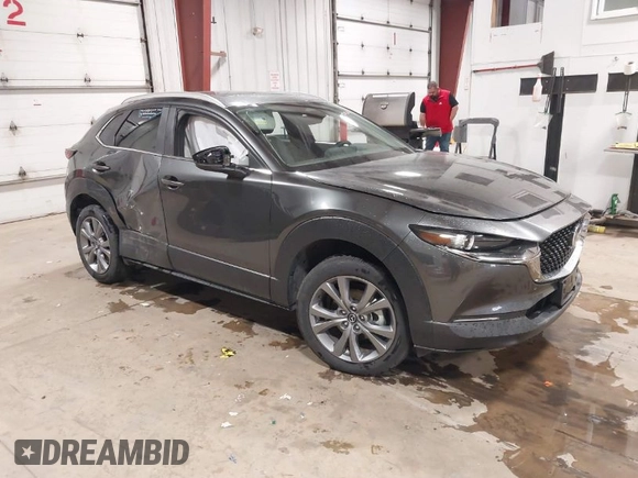 2025 Mazda CX-30 S Preferred with VIN 3MVDMBCM1SM780928, listed as a IAAI auction lot 42060812 with 8,081 mi miles and . Bid and sale history available at DreamBid. Image 1.