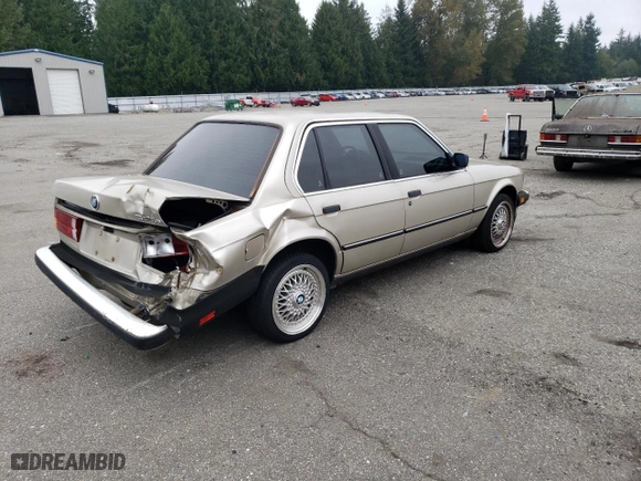 1985 BMW 325 with VIN WBAAE6408F0702138, listed as a Copart auction lot 70821984 with NaN miles and Salvage Title. Bid and sale history available at carsss.com. Image 3.