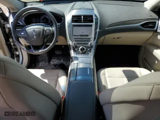 2020 Lincoln MKZ Hybrid Reserve with VIN 3LN6L5LU7LR623127, listed as a Copart auction lot 52403645 with 32,935 mi miles and Salvage Title. Bid and sale history available at carsss.com. Image 8.