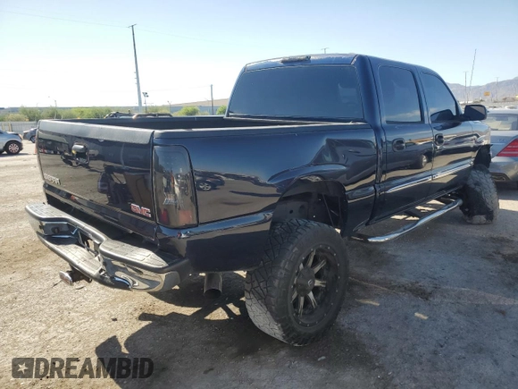 2007 GMC Sierra 1500 SL z VIN 2GTEK13V571160192, wystawiony jako Copart lot #58640144 z przebiegiem 90 638 mil mil oraz Szkoda całkowita • Salvage title. Historia ofert i sprzedaży dostępna na DreamBid. Obrazek 3.