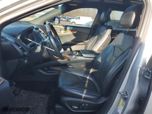 2016 Lincoln MKX Select with VIN 2LMTJ6KR3GBL38476, listed as a Copart auction lot 88902115 with 110,463 mi miles and Salvage Title. Bid and sale history available at carsss.com. Image 7.