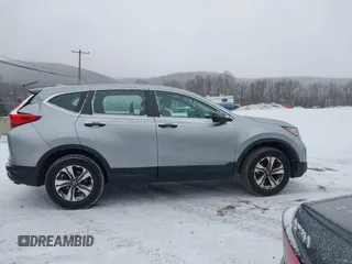 2018 Honda CR-V LX with VIN 2HKRW6H34JH201072, listed as a IAAI auction lot 41636319 with 152,705 mi miles. Bid and sale history available at carsss.com. Image 13.