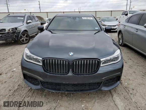 2018 BMW 7 Series 750i with VIN WBA7F0C55JGM23795, listed as a Copart auction lot 81168143 with 114,285 mi miles and Salvage Title. Bid and sale history available at carsss.com. Image 5.