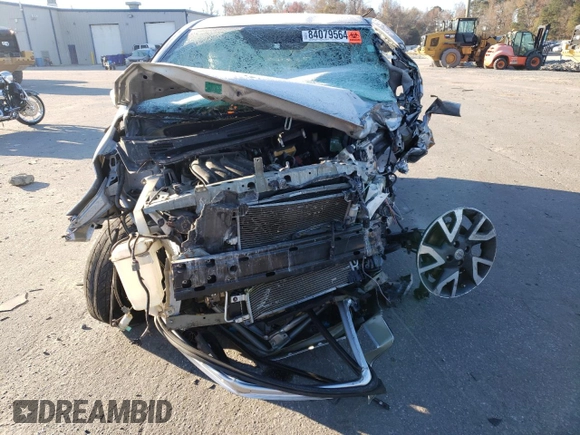 2015 Nissan Note SR with VIN 3N1CE2CP9FL366119, listed as a Copart auction lot 84079564 with Not provided miles and Salvage title. Bid and sale history available at DreamBid. Image 5.