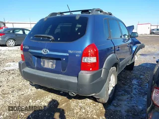 2006 Hyundai Tucson GLS with VIN KM8JN12DX6U450246, listed as a IAAI auction lot 41276888 with 184,493 mi miles. Bid and sale history available at carsss.com. Image 4.